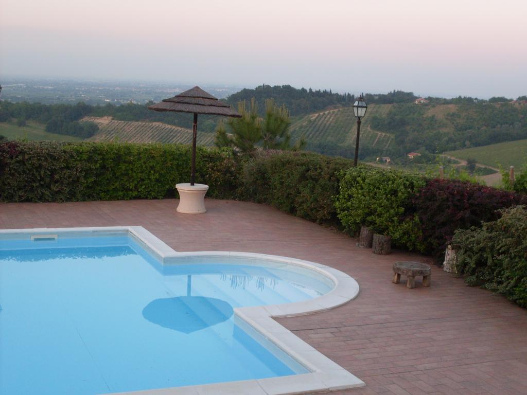 Agriturismo Ca'De'Gatti فينْتْسا المظهر الخارجي الصورة